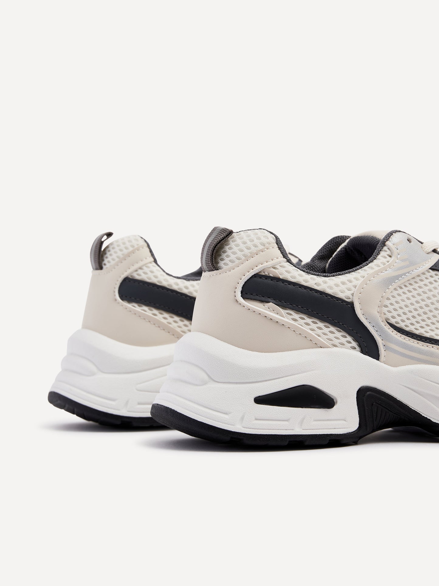 Venture Beige Mesh Trainers