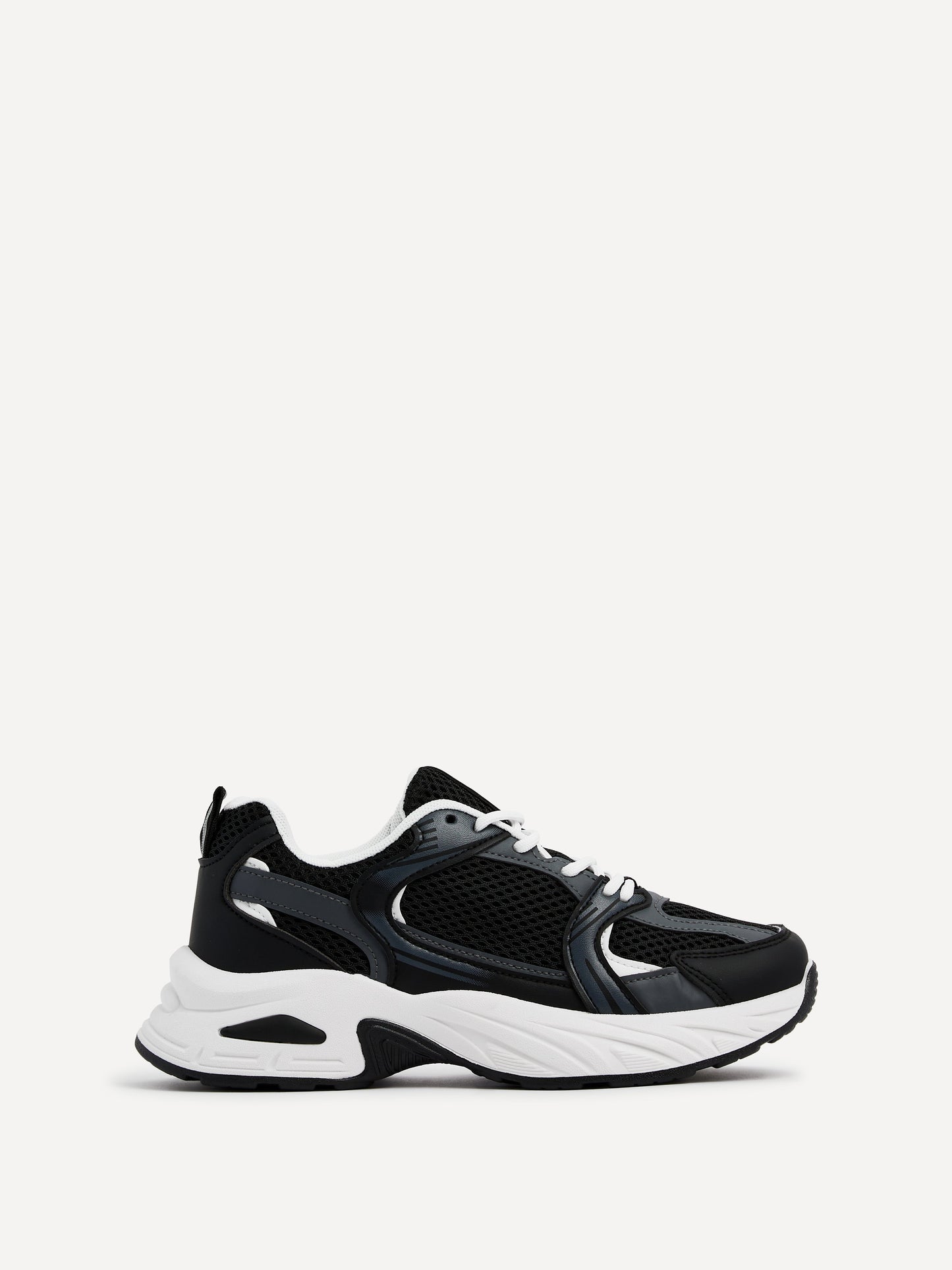 Venture Black Mesh Trainers