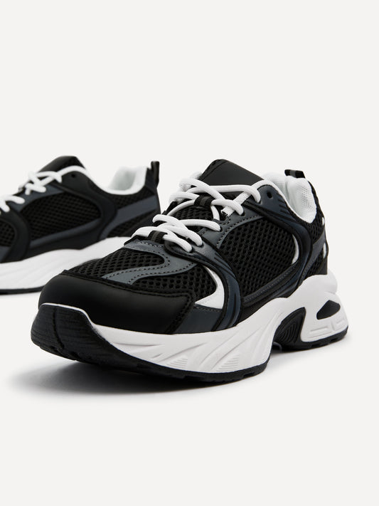 Venture Black Mesh Trainers