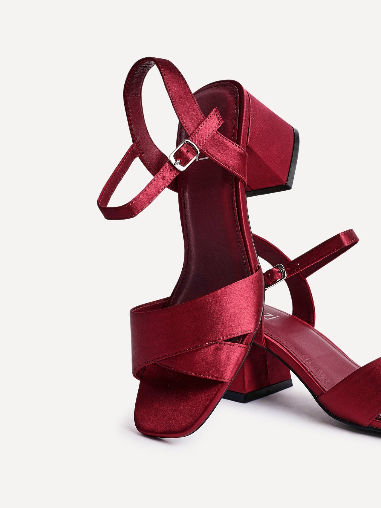 Vivian Wide Fit Burgundy Block Heel Sandals