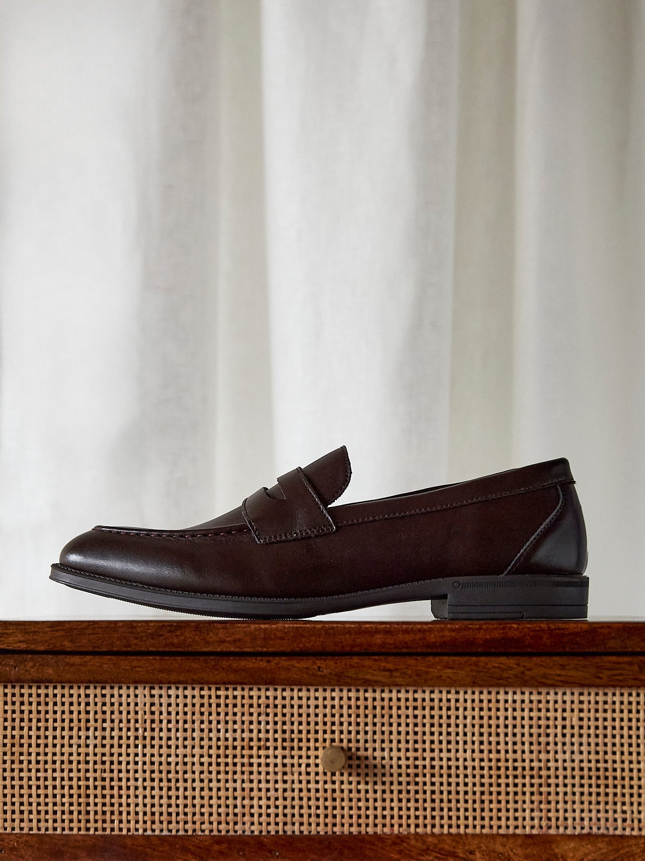 Aurelio Mens Brown Faux Leather Penny Loafers