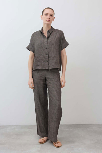 Boxy Linen Cropped Blouse