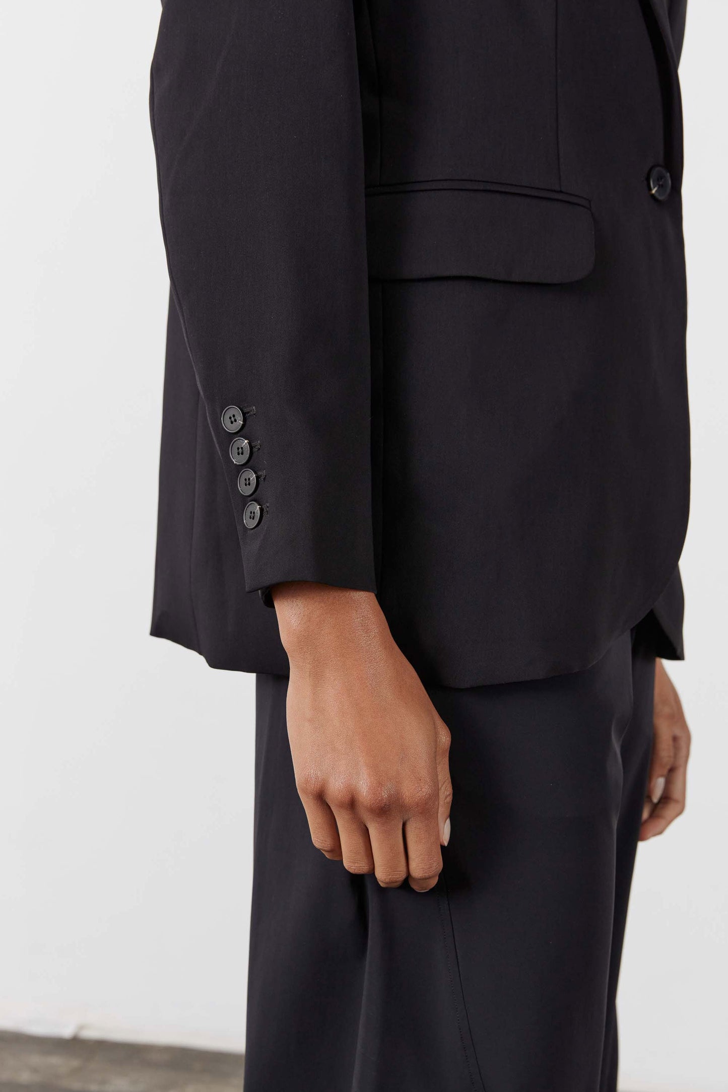 The Petite Classic Blazer That Upgrades You 2.0