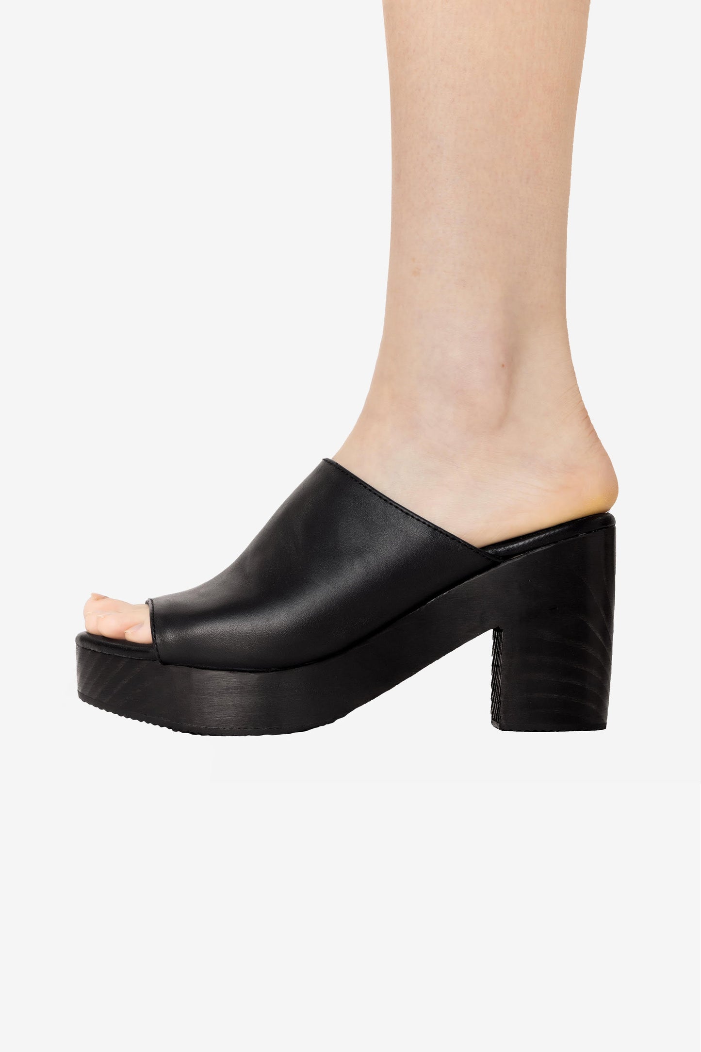 WOODSNDL05 - Leather Platform Mule