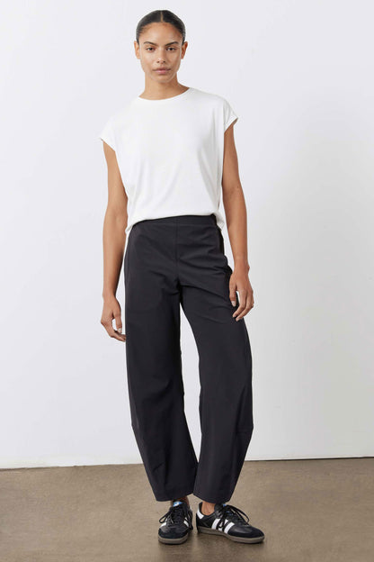 The Ribbed Tuck-In Tee