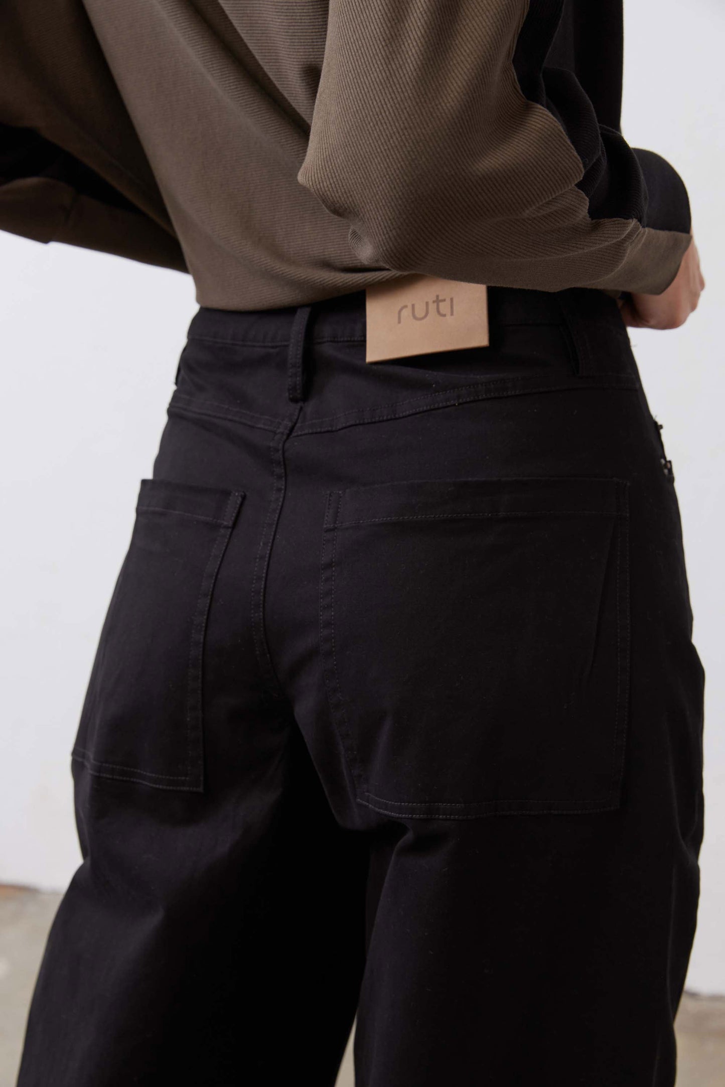 The Slouchy Soft Twill Pants