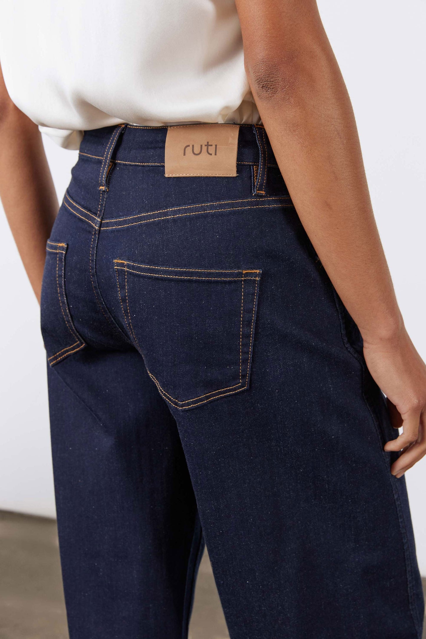 The Long Ultimate Barrel Leg Jeans 2.0