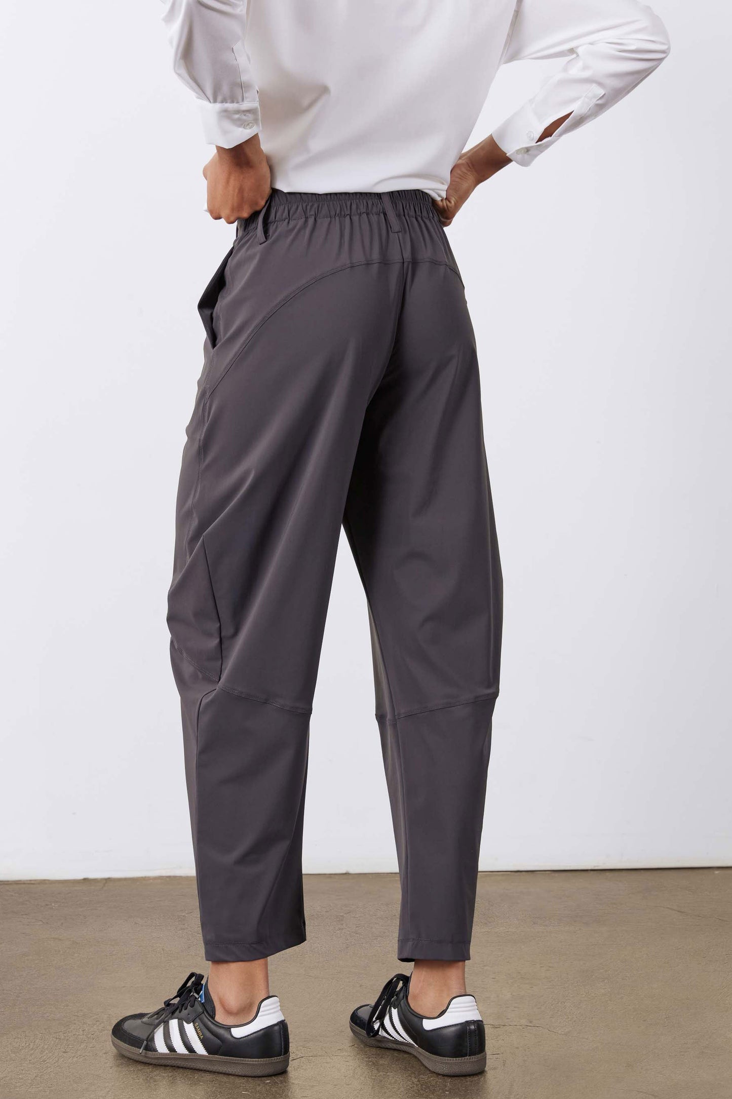 The Petite Wide-ish Pants