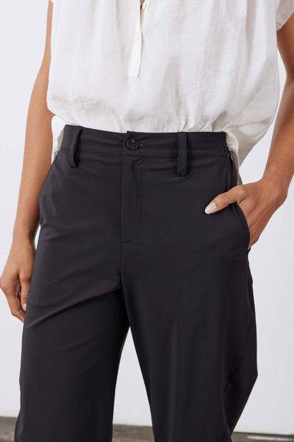 The Petite Wide-ish Pants